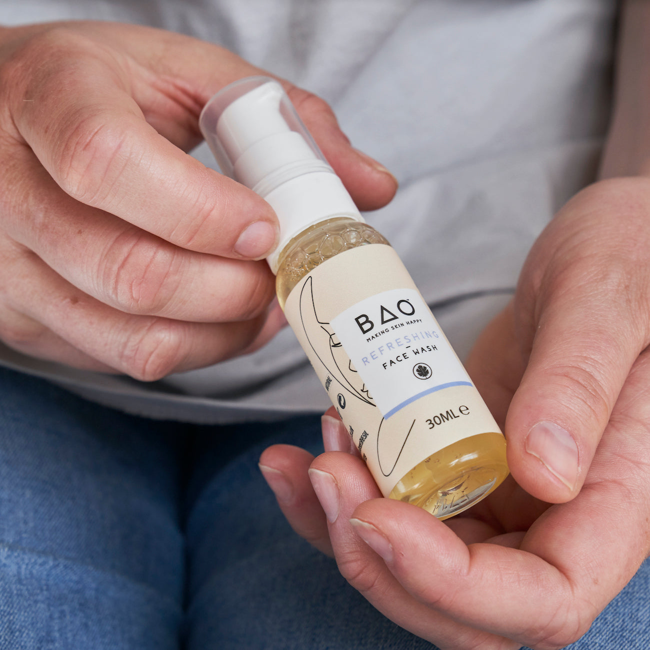 Refreshing Face Wash Mini